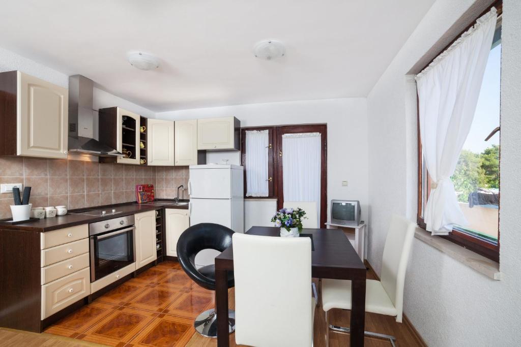 Apartments Dalmatinska Kuca Milna  Chambre photo