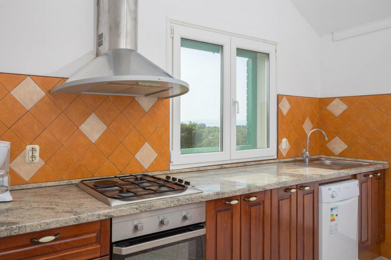 Apartments Dalmatinska Kuca Milna  Extérieur photo